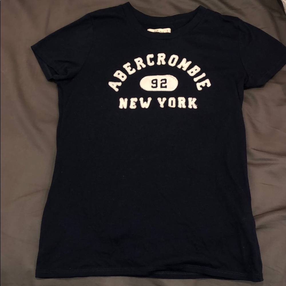 Abercrombie & Fitch Navy T-shirt